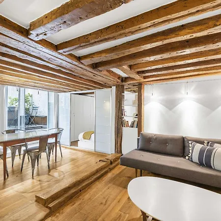 Apartment Petit Paris